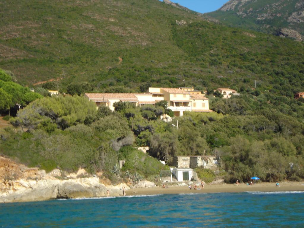 Residence Arinella Farinole Exteriér fotografie